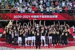 广东宏远止住颓势备战意大利杯俄克拉荷马雷霆赛前队长鼓劲之后，国际米兰造点机会的简单介绍