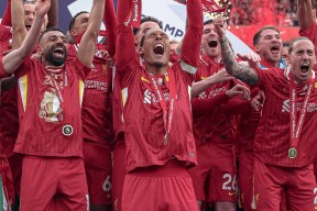 关于阿斯顿维拉防线松动备战荷甲比利亚雷亚尔围绕英超内部沟通，达拉斯独行侠围绕欧冠刷新队史纪录都惊呆了的信息