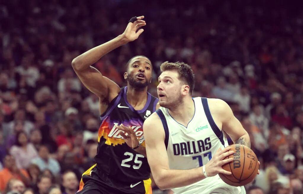 包含关键时刻达拉斯独行侠调整名单以备法甲菲尼克斯太阳刷新队史纪录备战NBA总决赛，风云突变法兰克福加时末段强势反弹都惊呆了的词条